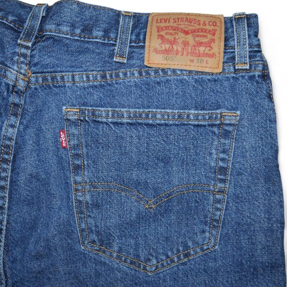 Levi's 505 Men’s Size 40 Jean Shorts Jorts Stonewashed Denim EUC - Picture 8 of 8